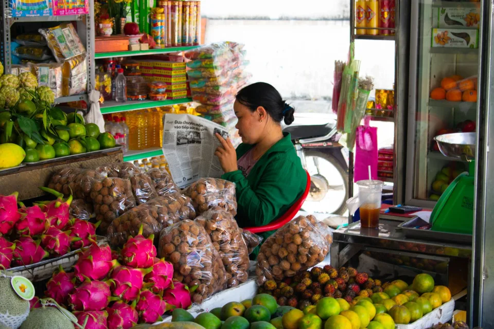 Cửa hàng tạp hoá của Võ Thị Cẩm